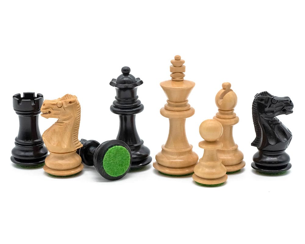 Kingsclere EO Staunton Chess Pieces 2.5 Inches - Traditional Staunton Design Weighted and Felted Boxwood Chessmen with Solid Wood Case