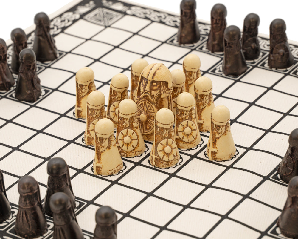 維京棋（Hnefatafl）