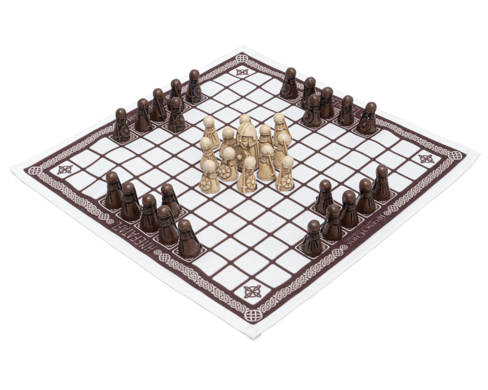維京棋（Hnefatafl）