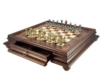 Finnesburg 傳統黃銅與石楠木國際象棋套裝