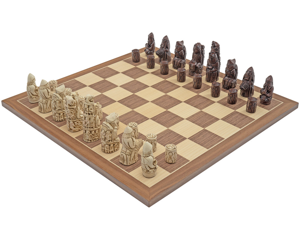 Berkeley Chess 中世紀赤褐色與核桃木國際象棋套裝