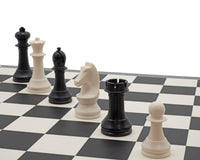 World Chess 錦標賽國際象棋套裝 - 學院版